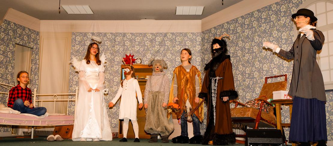 Melina, Charlotte, Emma, Emilia, Erasmus, Theo und Antonia